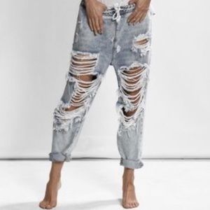 One X Oneteaspoon Distressed Baggy Jeans